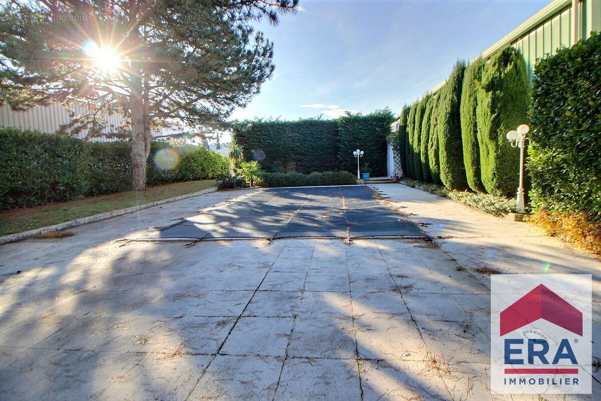 Maison à PIERRELATTE