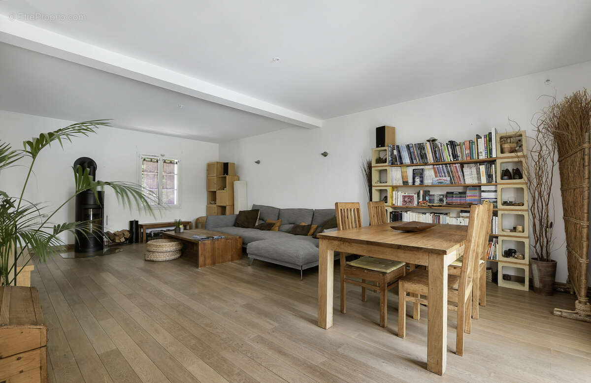 Maison à SAINT-GENIES-BELLEVUE