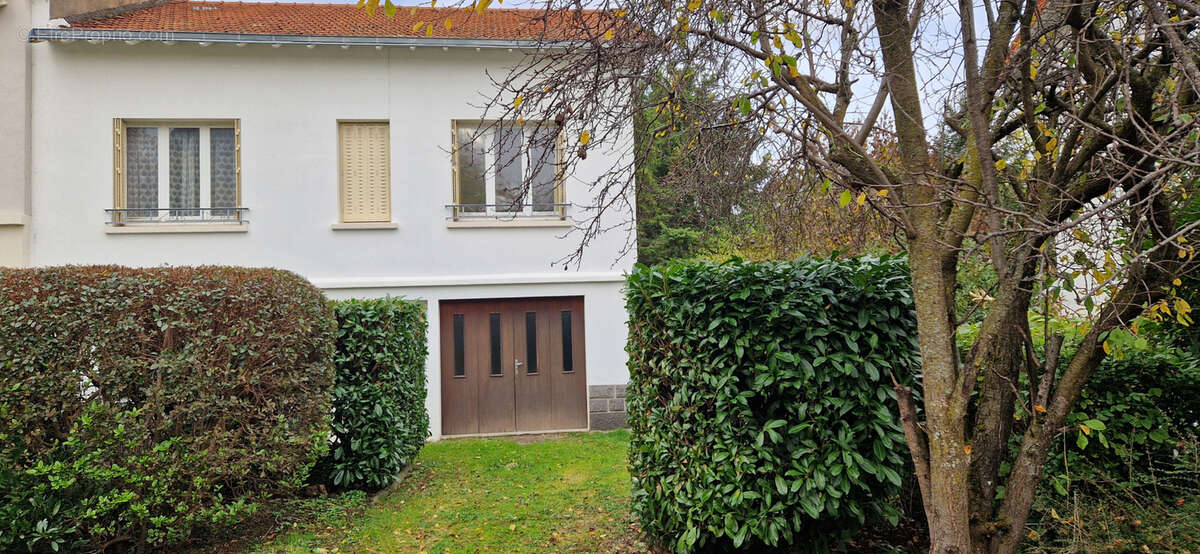 Maison à CLERMONT-FERRAND