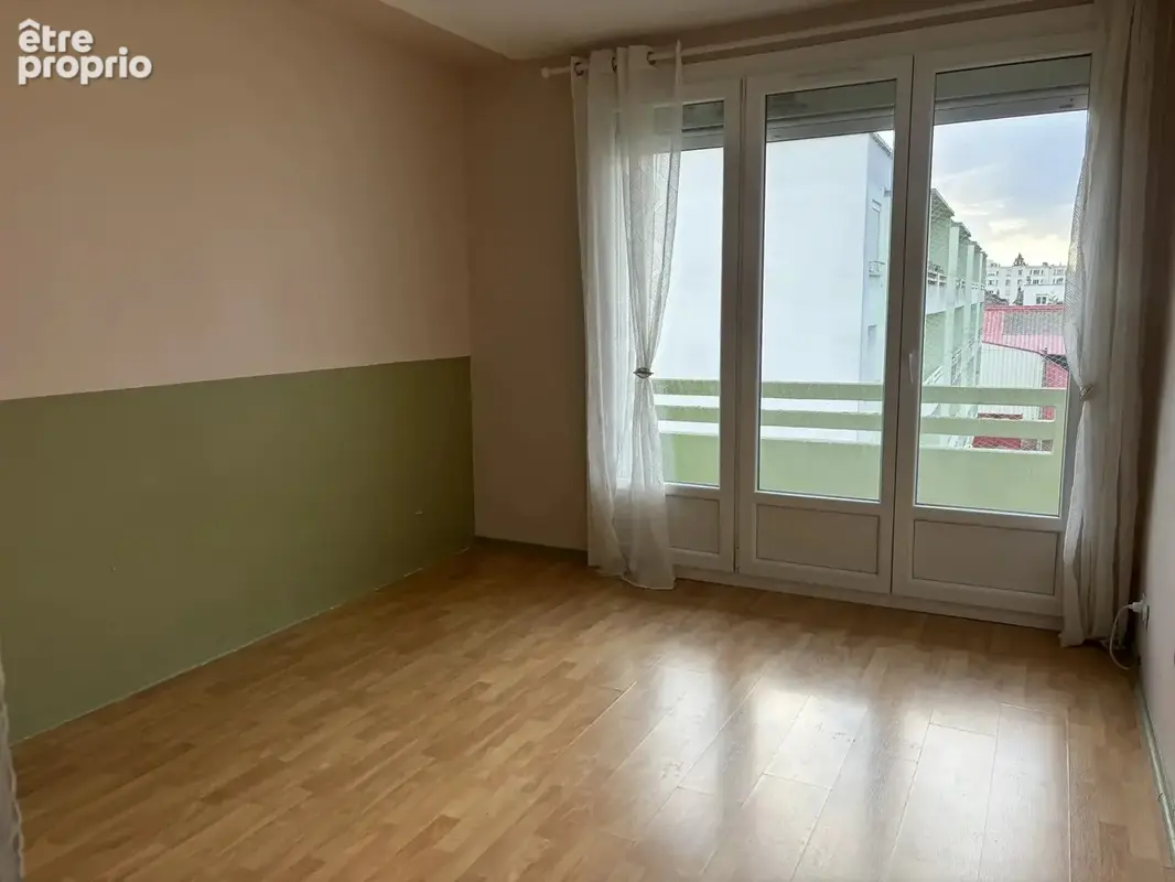 Appartement à SAINT-QUENTIN