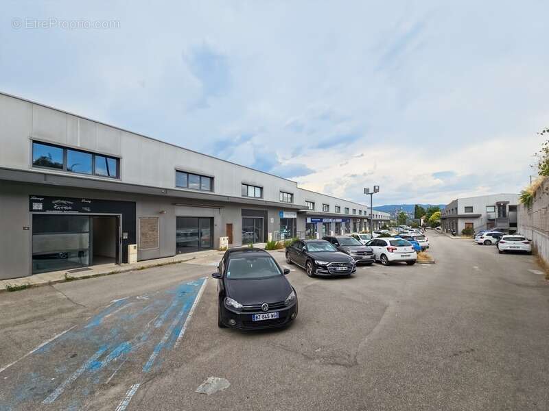 Sarrola-carcopino – baleone centre – pépinière de bureaux d'environ 342 m² - photo 13