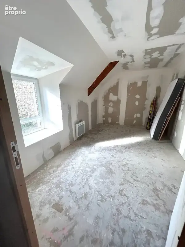 SAINT CARREUC : Maison de bourg  2 chambres - photo 5