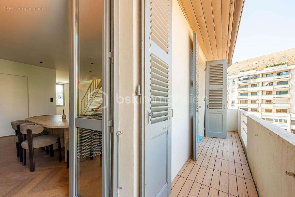 Exclusif appartement duplex 102 m2 type 4 pieces proche centre annecy - photo 10
