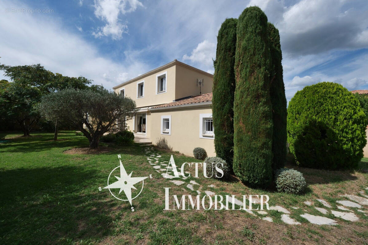 Maison à SALON-DE-PROVENCE