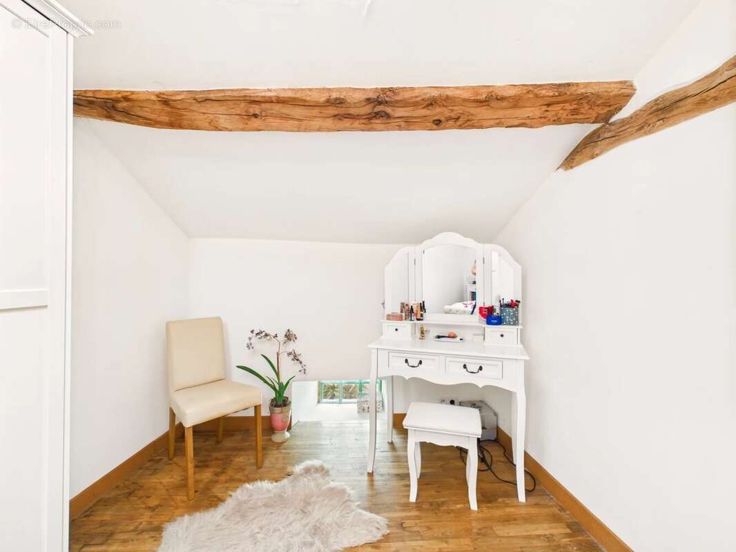 Propriété de charme avec lac, prairie, piscine et dépendances - photo 13