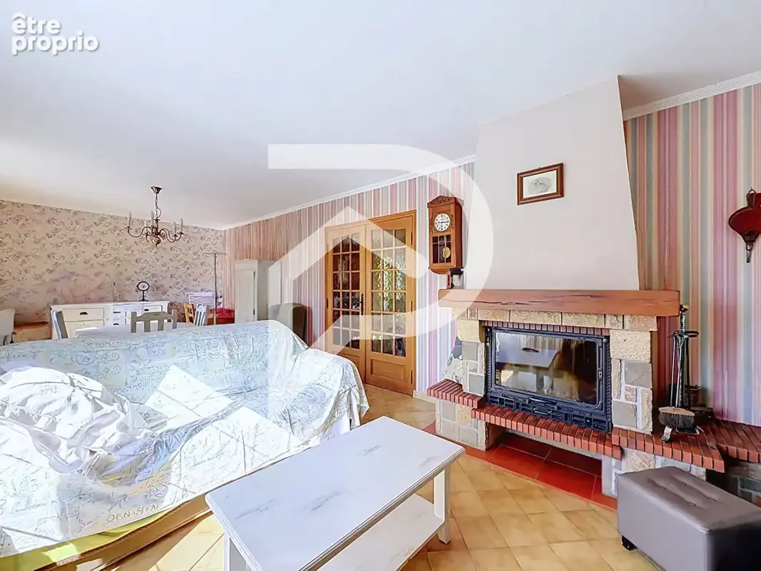 Maison avec 3 studios indépendants et potentiel locatif, Marville-Moutiers-Brûlé - photo 4
