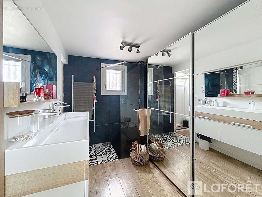 Maison à CARRY-LE-ROUET