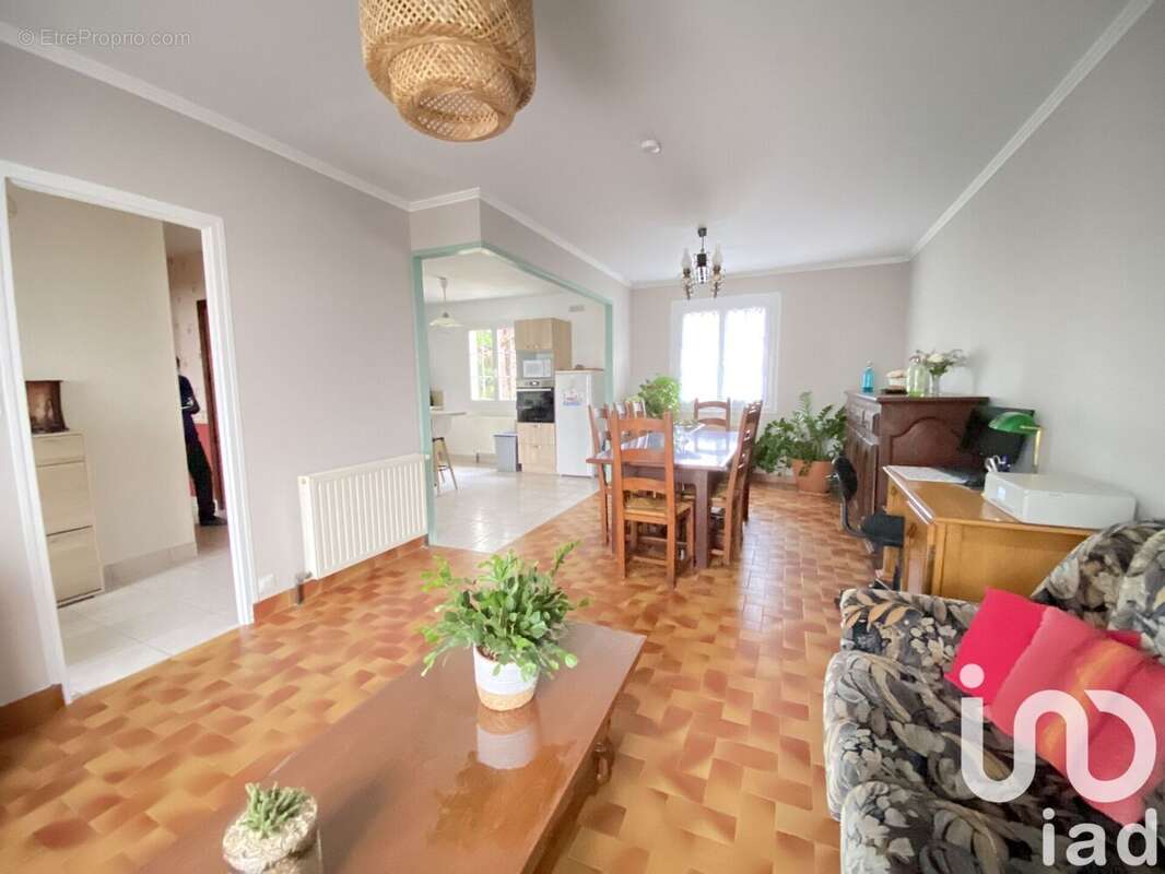 Photo 4 - Maison à SAINT-FLOVIER