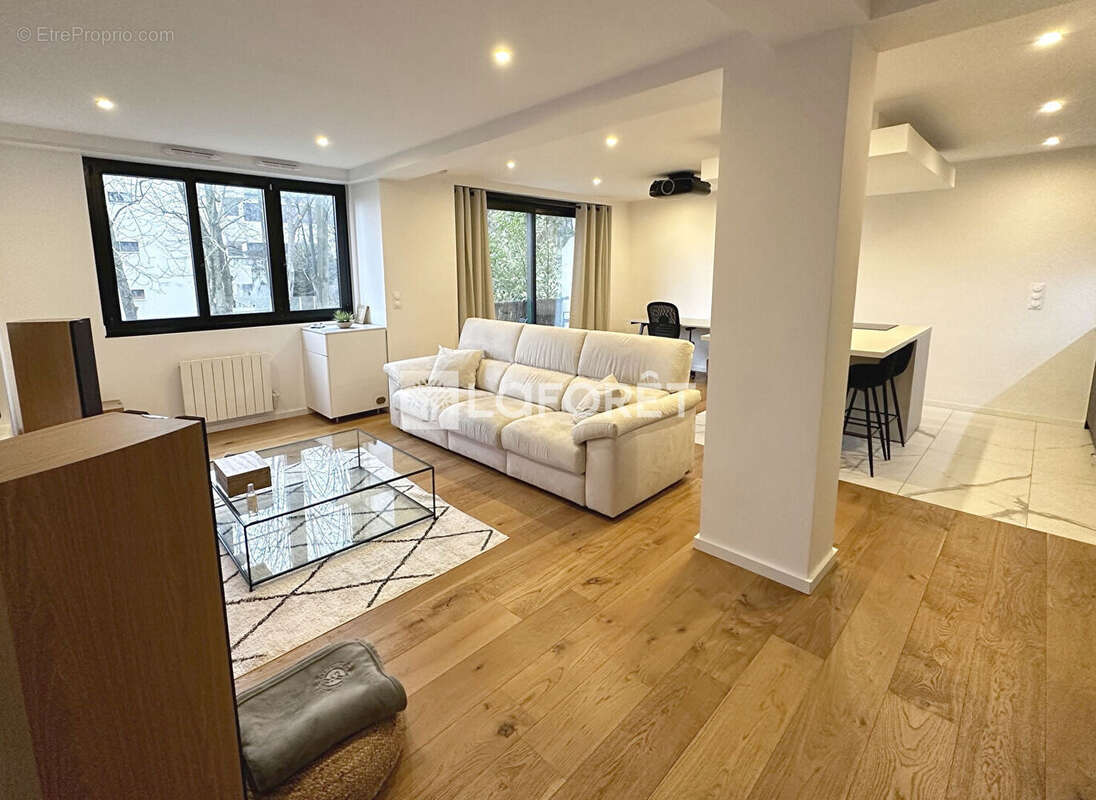 Saint-Cloud 3P 70 m², balcon, cave et stationnement - photo 2