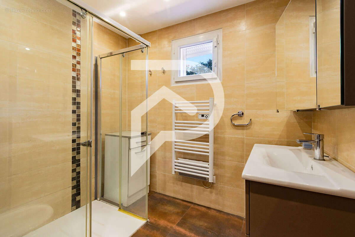 Maison à MARSEILLE-10E