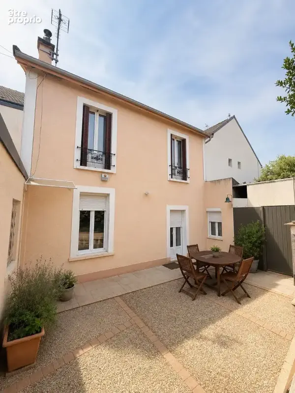 Maison à VILLIERS-LE-BEL