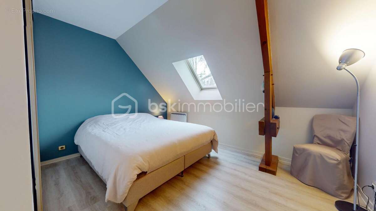 Maison à JANVILLE-SUR-JUINE