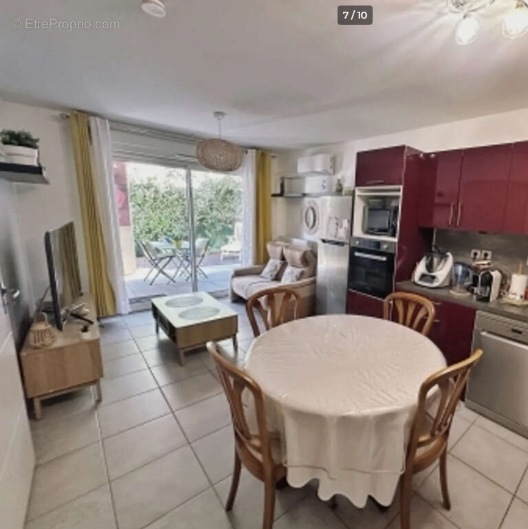 Appartement à SIX-FOURS-LES-PLAGES
