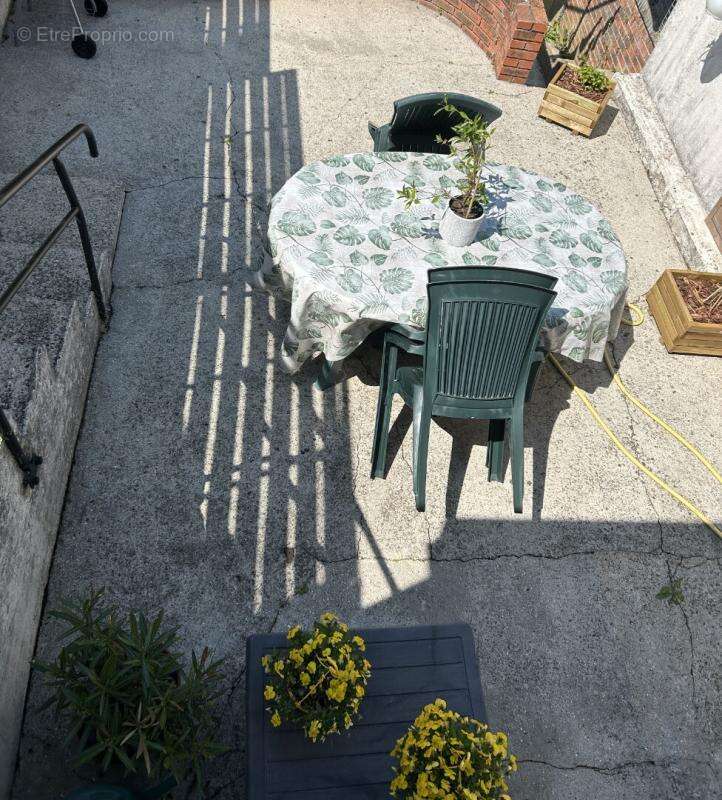 Maison à SAINT-MARTIN-DE-LA-LIEUE