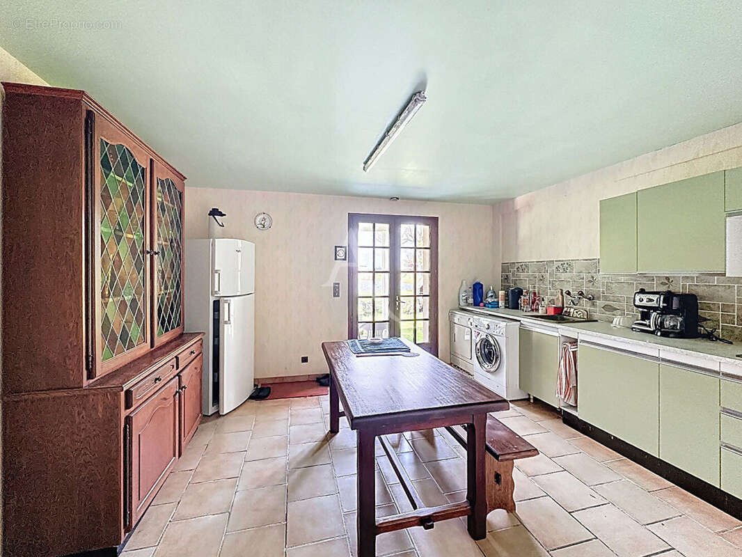 Maison à LONGUE-JUMELLES