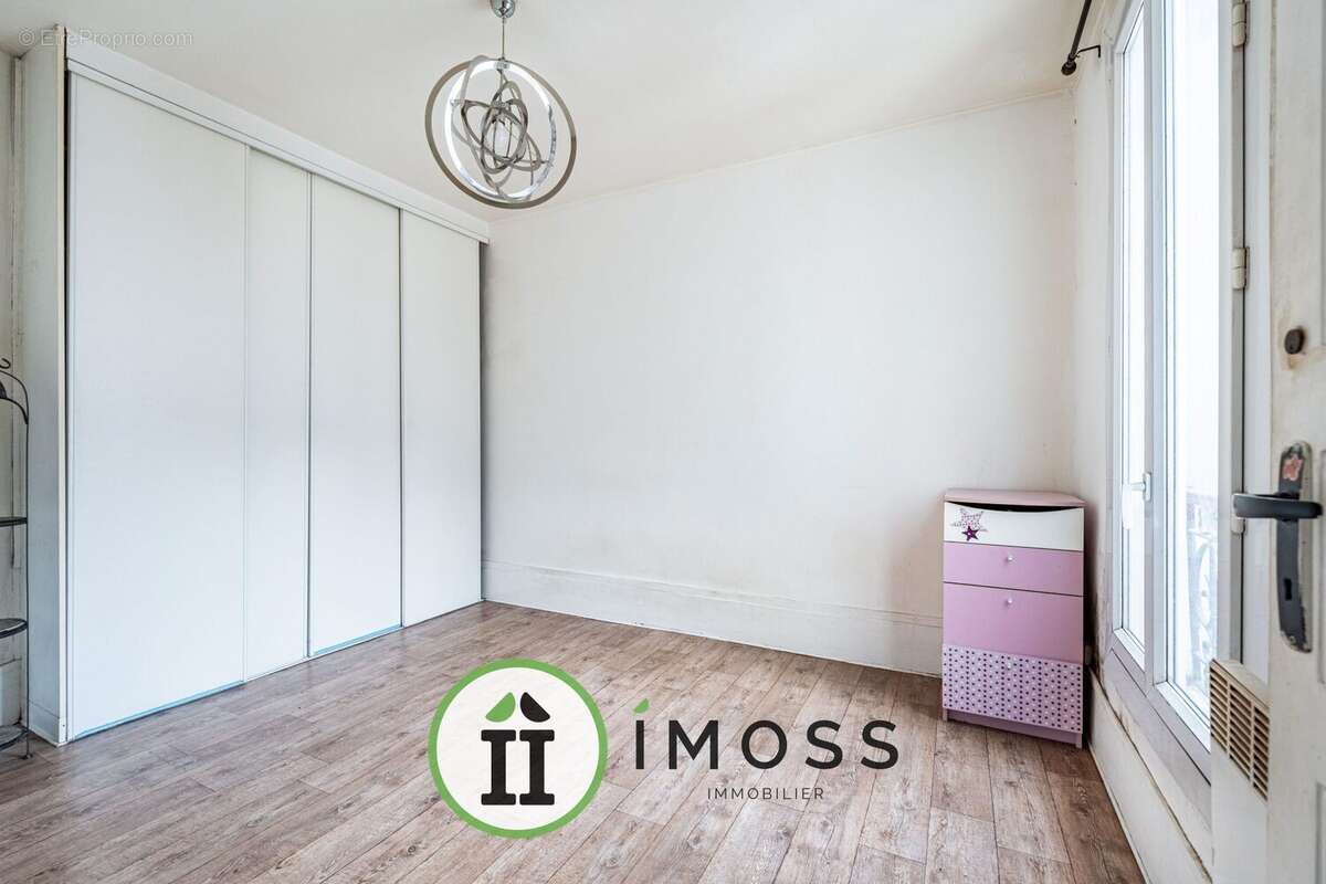 Appartement à PARIS-18E