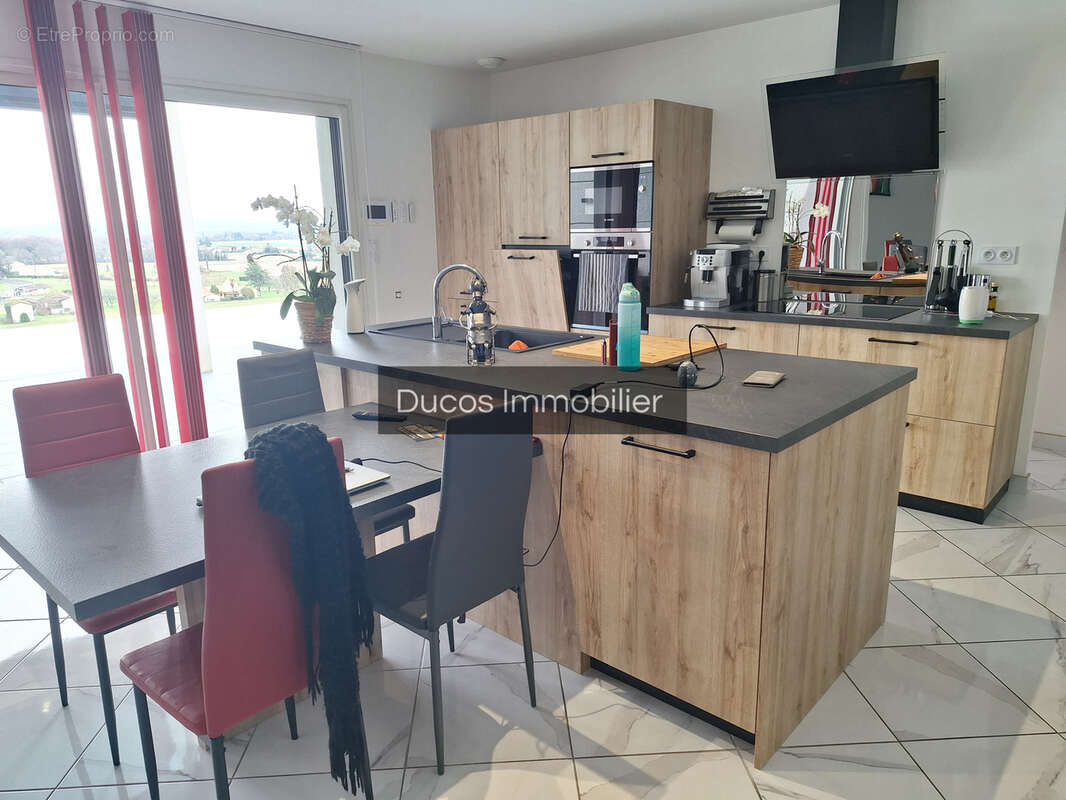 Maison contemporaine cocooning avec piscine   Vue paronamique   À 18 min de Marmande, 1 H de Bordeaux - photo 7