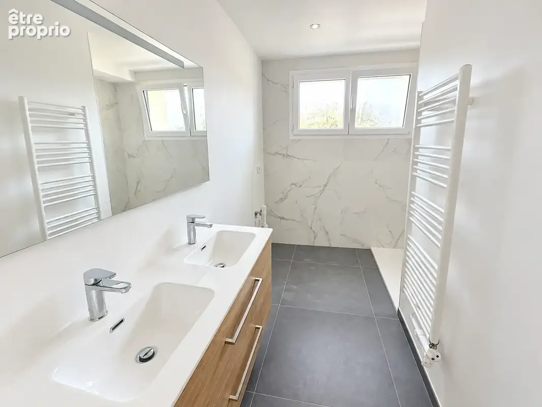 Appartement T4 entièrement rénové avec terrasse - photo 6