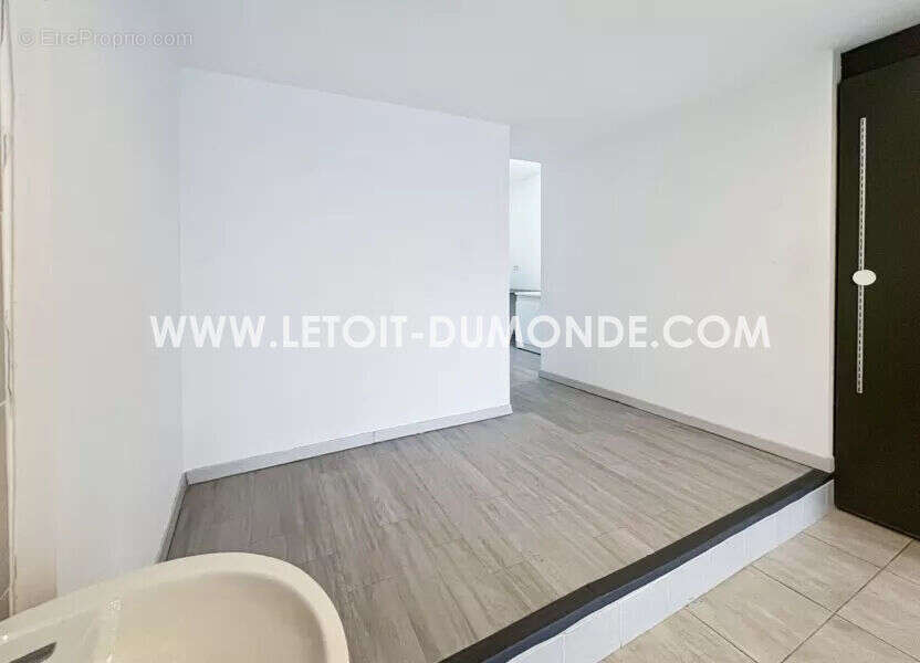 Commerce à PERIGUEUX