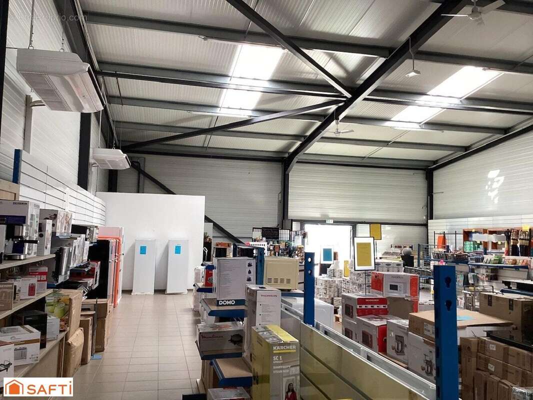 Photo 6 - Commerce à SAINT-SEURIN-SUR-L'ISLE