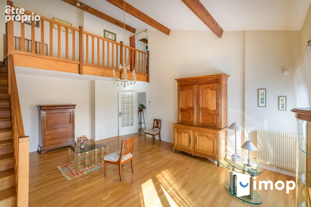 Superbe duplex de 130 m² au dernier étage avec parking ! - photo 2