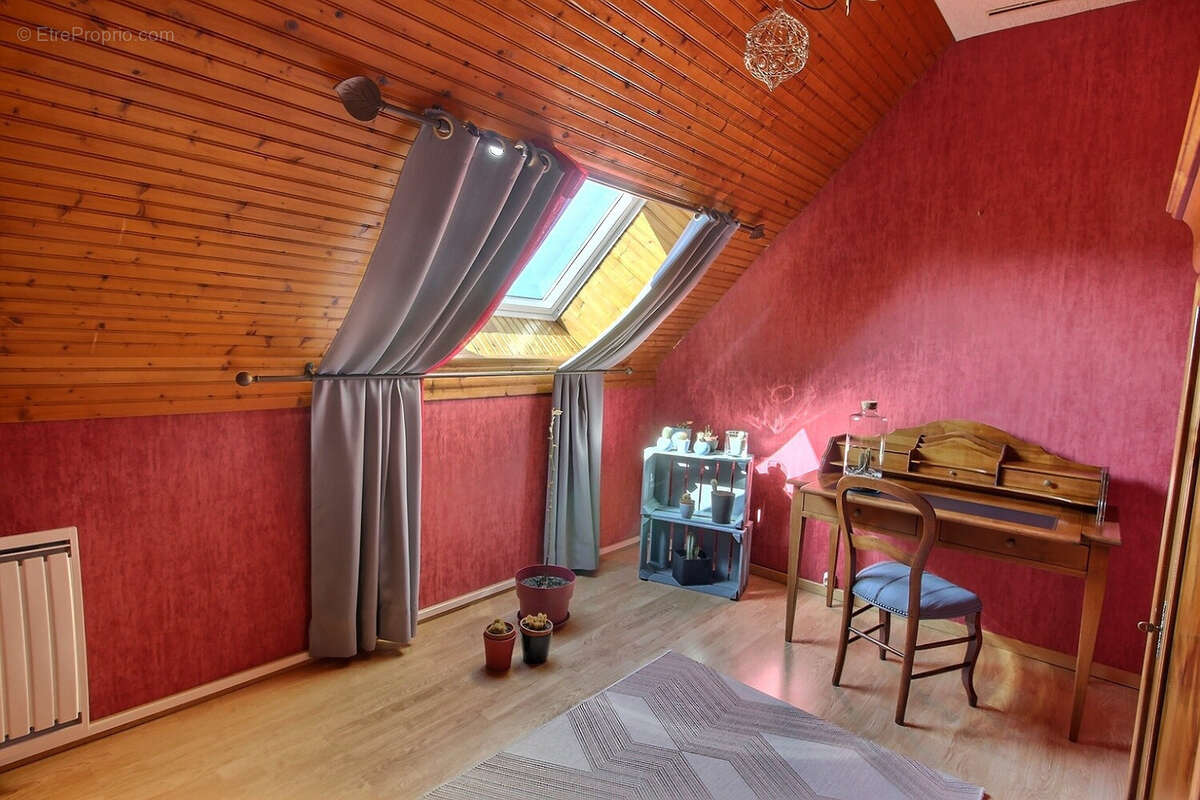 Maison à LIXY