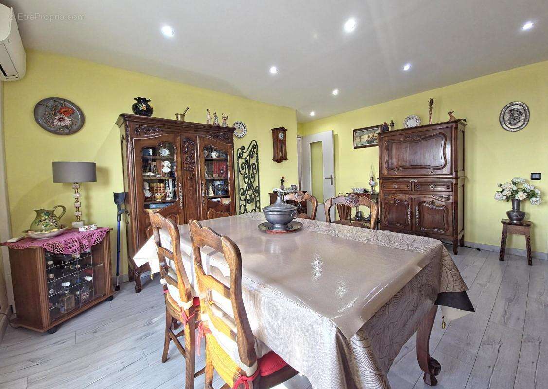 Appartement à MARSEILLE-12E