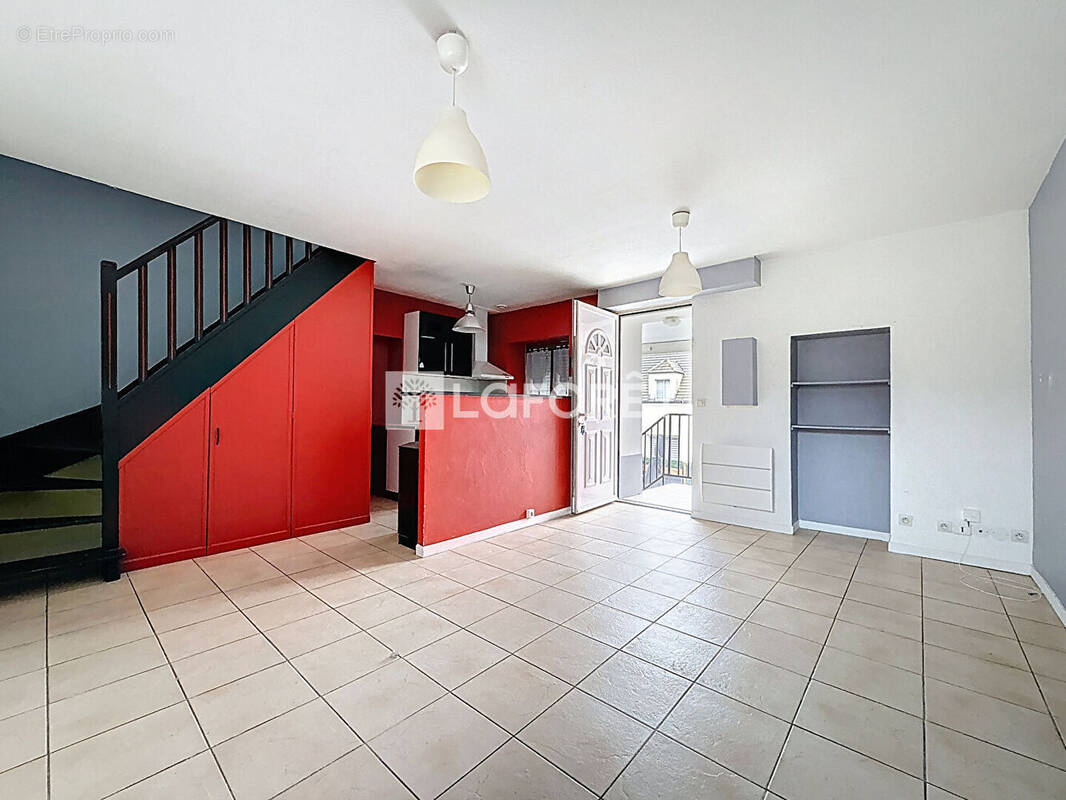Appartement à LIEUSAINT