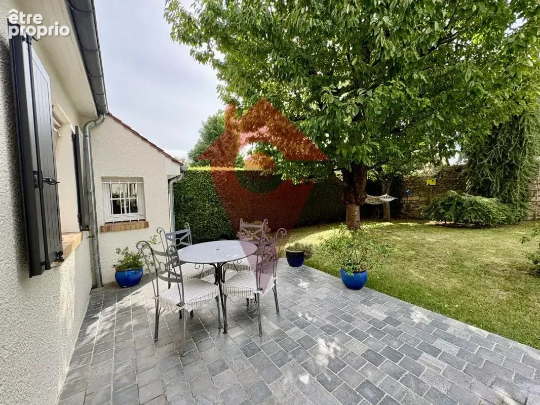 Orgeval- Belle maison familiale au coeur du village- - photo 8