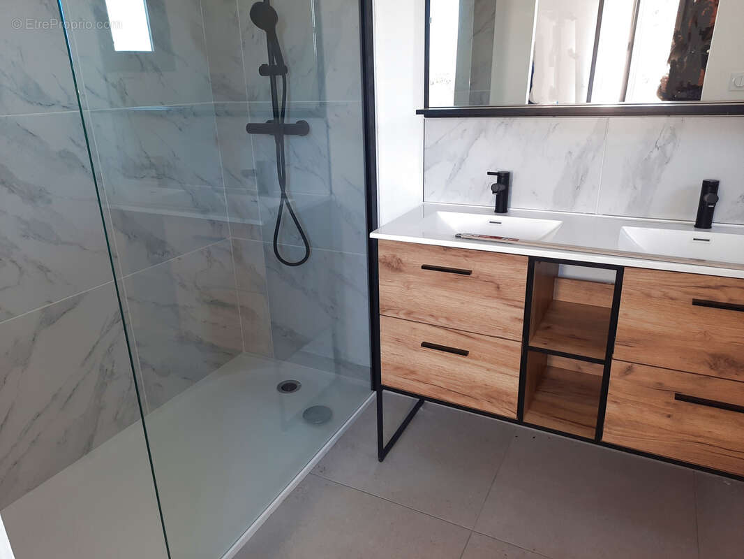 Maison à CUXAC-D&#039;AUDE