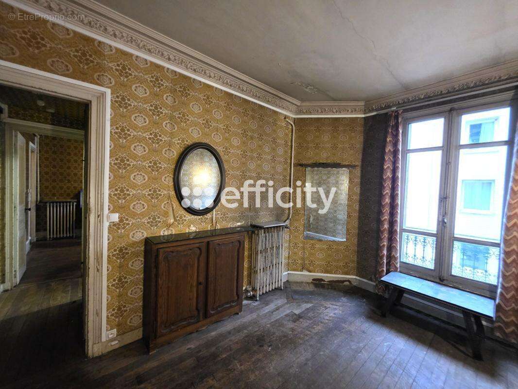 Appartement à CLICHY