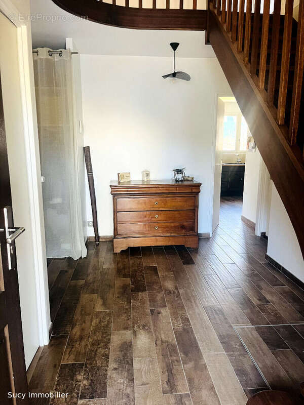 Maison à SUCY-EN-BRIE