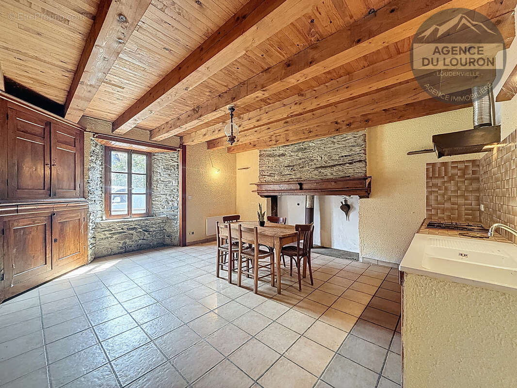 Maison à LOUDENVIELLE