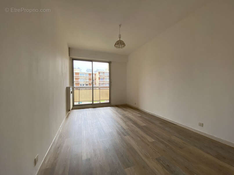 Résidence louis philippe - f3 - cave + parking - photo 6