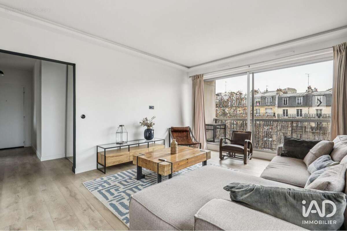 Photo 2 - Appartement à PARIS-16E