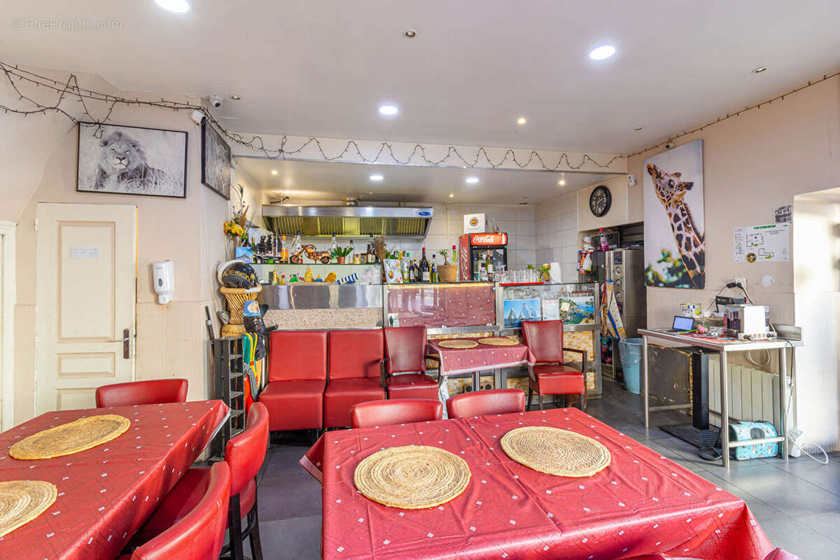 Commerce à MARSEILLE-1E