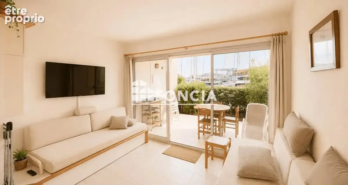 Appartement rdj avec coin nuit - vue marina - marines de cogolin - photo 1