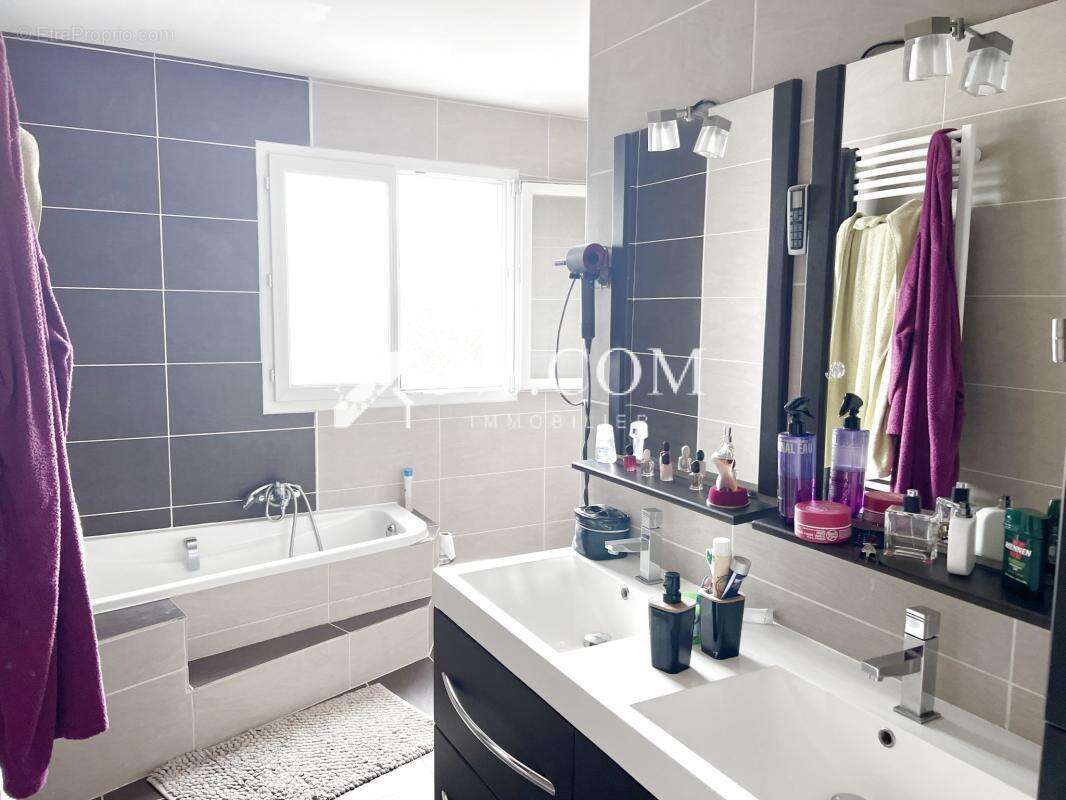 Maison à BLAINVILLE-SUR-L'EAU