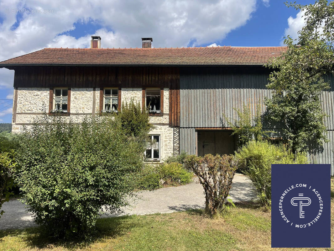 Maison à VILLERS-LE-LAC