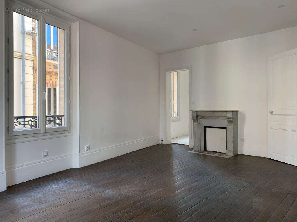 Appartement à MEULAN