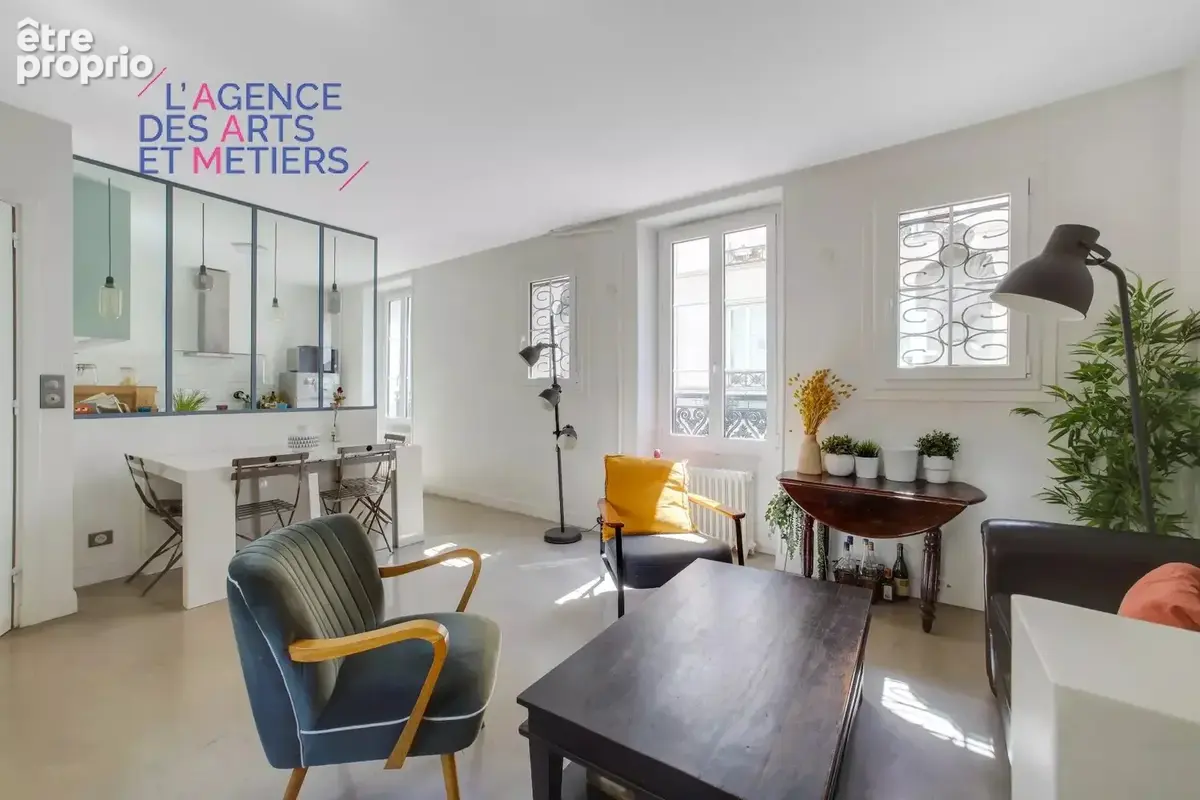 Bel appartement traversant – 2 chambres – Charme de l’ancien et rénovation contemporaine - Paris 17e – Batignolles - photo 3