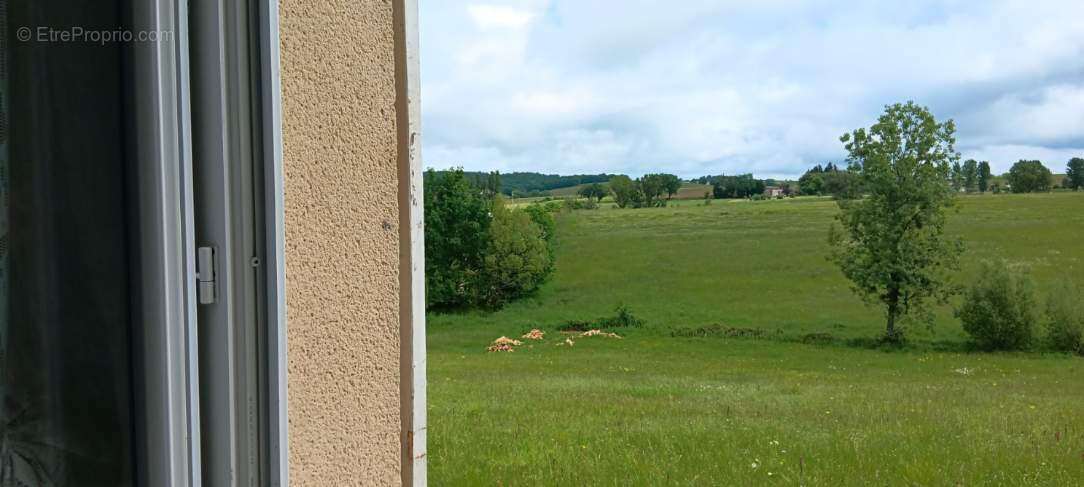 Saint vivien de monsegur entre ciel et campagne...  une propri - photo 13