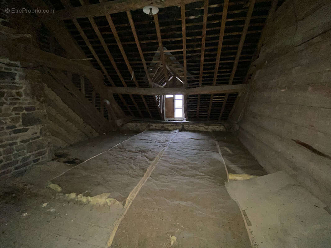 Maison à NOTRE-DAME-DU-TOUCHET