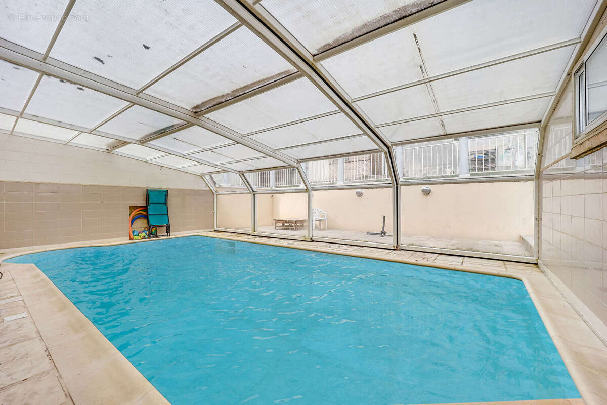 Maison à CHAMPIGNY-SUR-MARNE