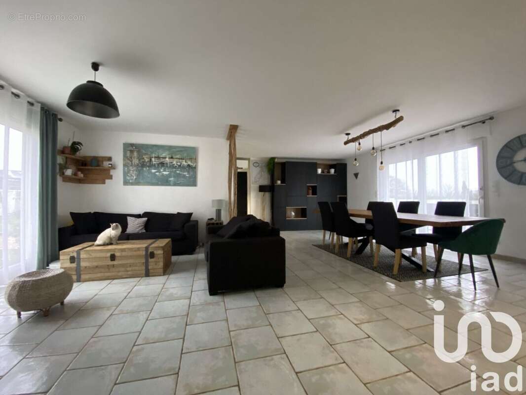 Photo 5 - Maison à SAINT-CHRISTOPHE