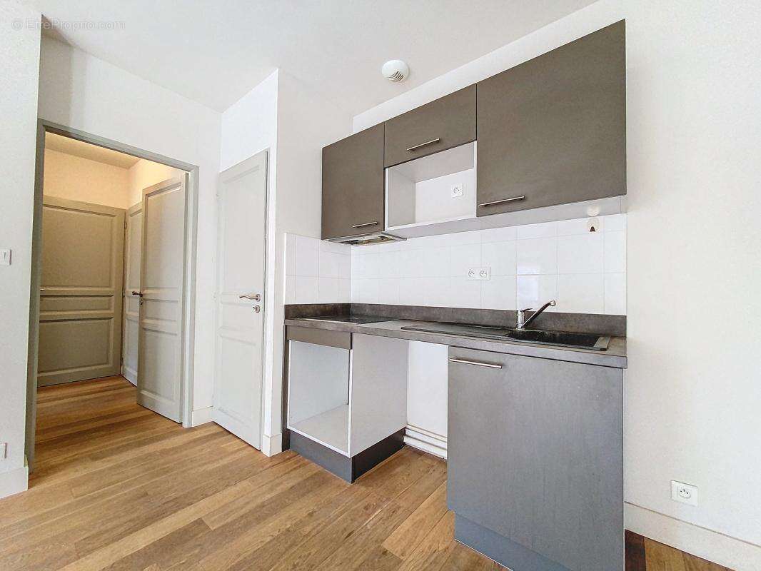 Appartement à LYON-6E