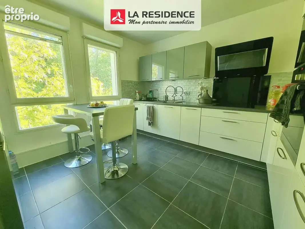 Appartement 3 pièces 67 m² à vendre à Stains (93240) - photo 4
