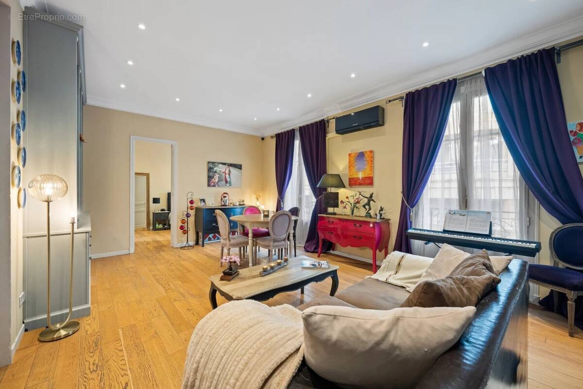 Appartement à BEAUSOLEIL