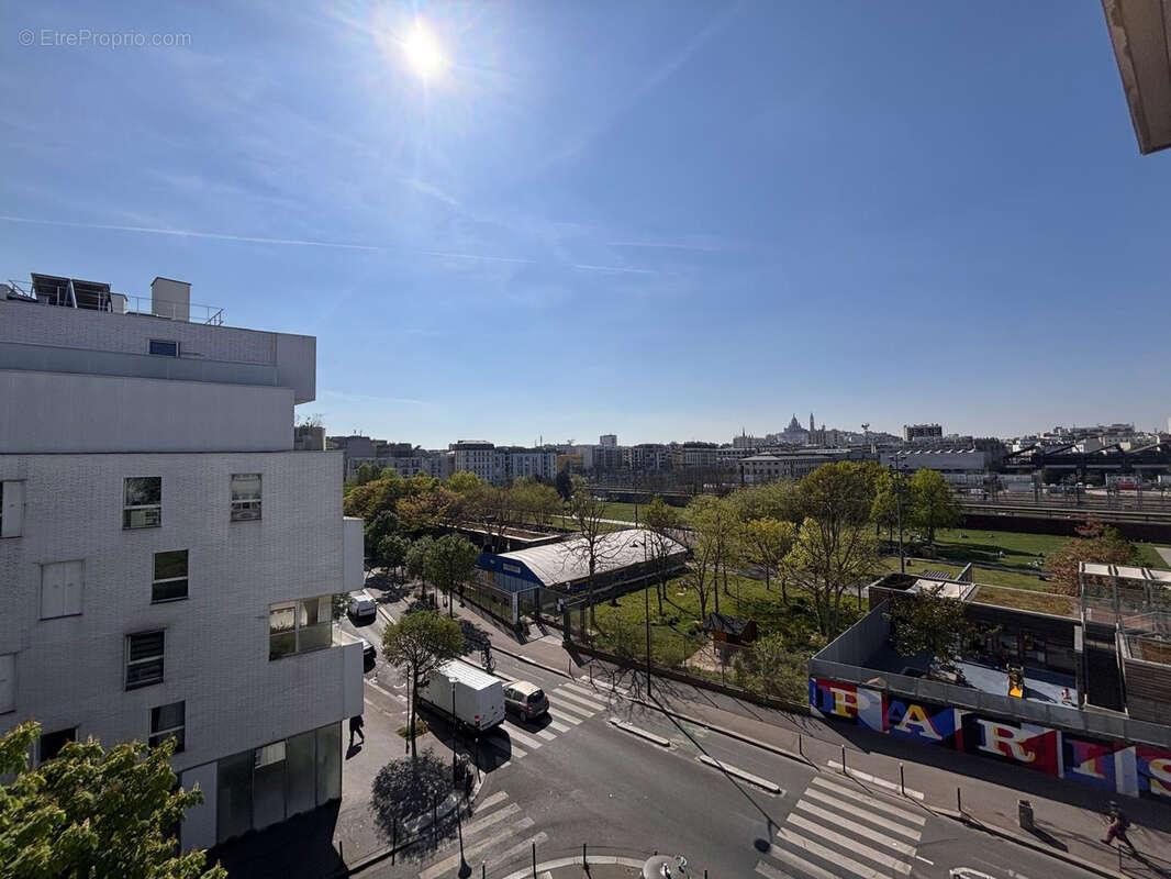 Appartement à PARIS-19E