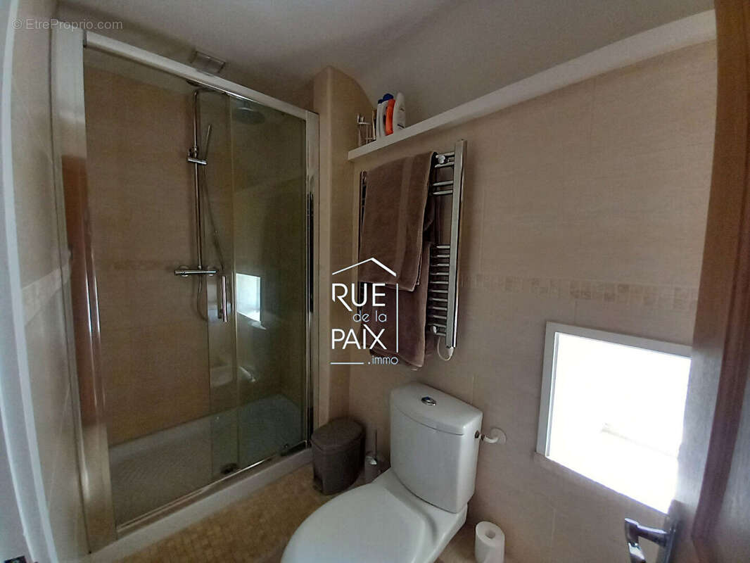 Maison à SAINT-LOUP-LAMAIRE